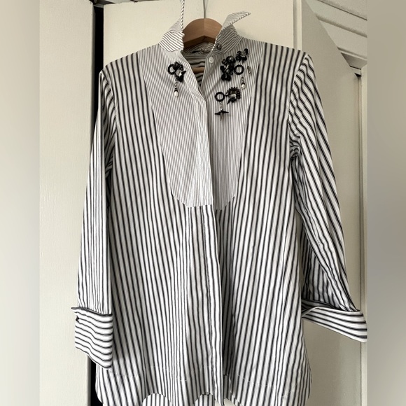 Button down “ of the moment “ shirt German designer - Picture 1 of 3